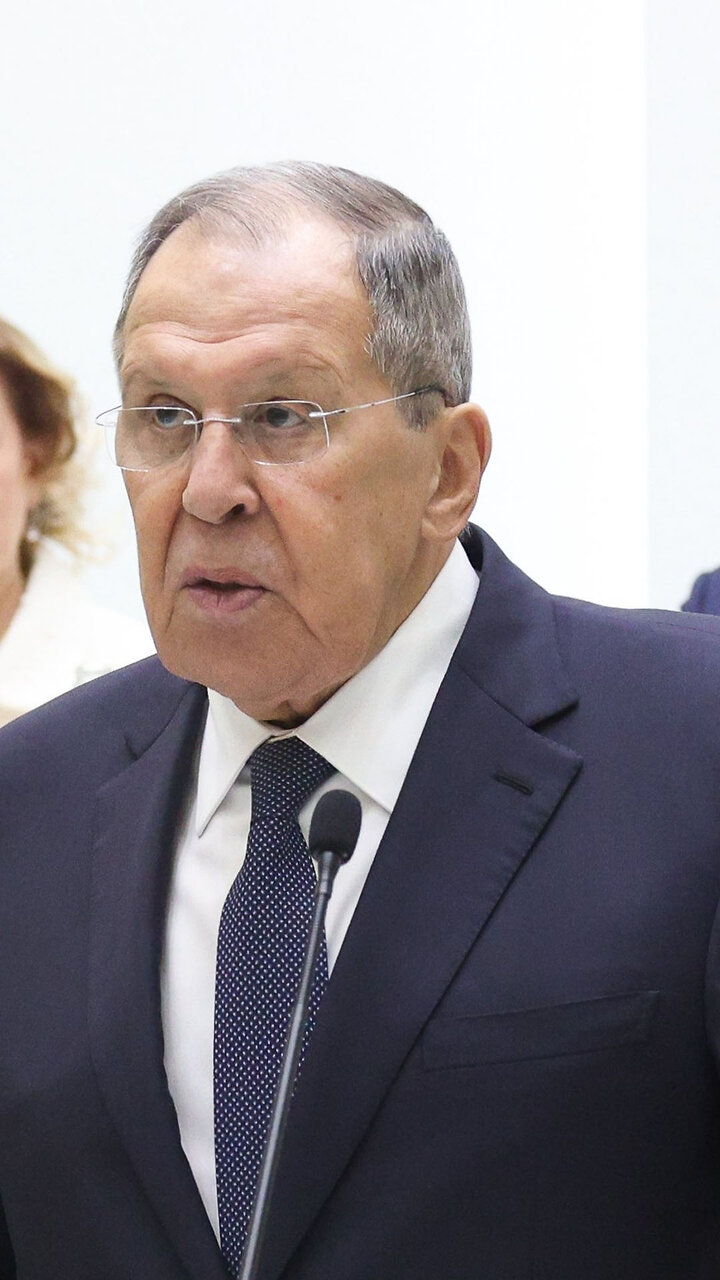 Lavrov: Abusaron del dominio del dólar y lo utilizaron como un arma política