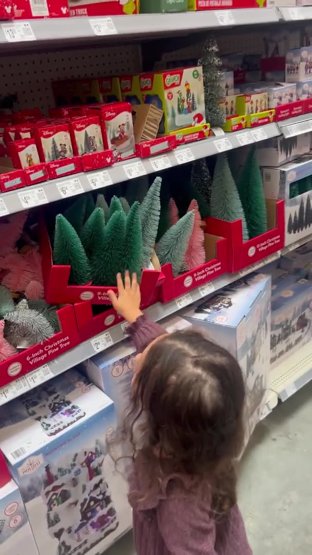 Girl Falls In Front of Santa