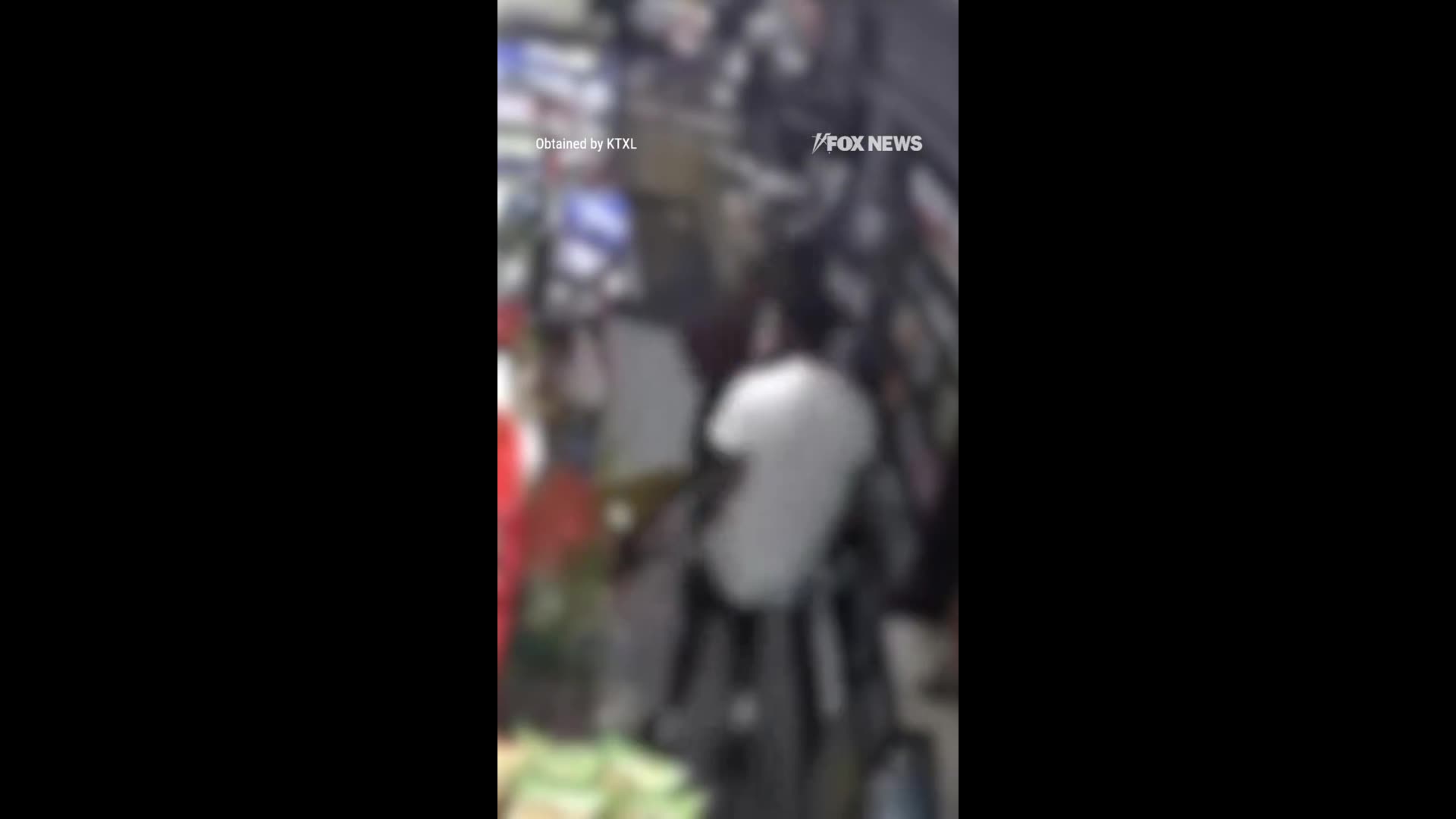 Mob of Teens Storm Busines, Leaving Destruction Behind