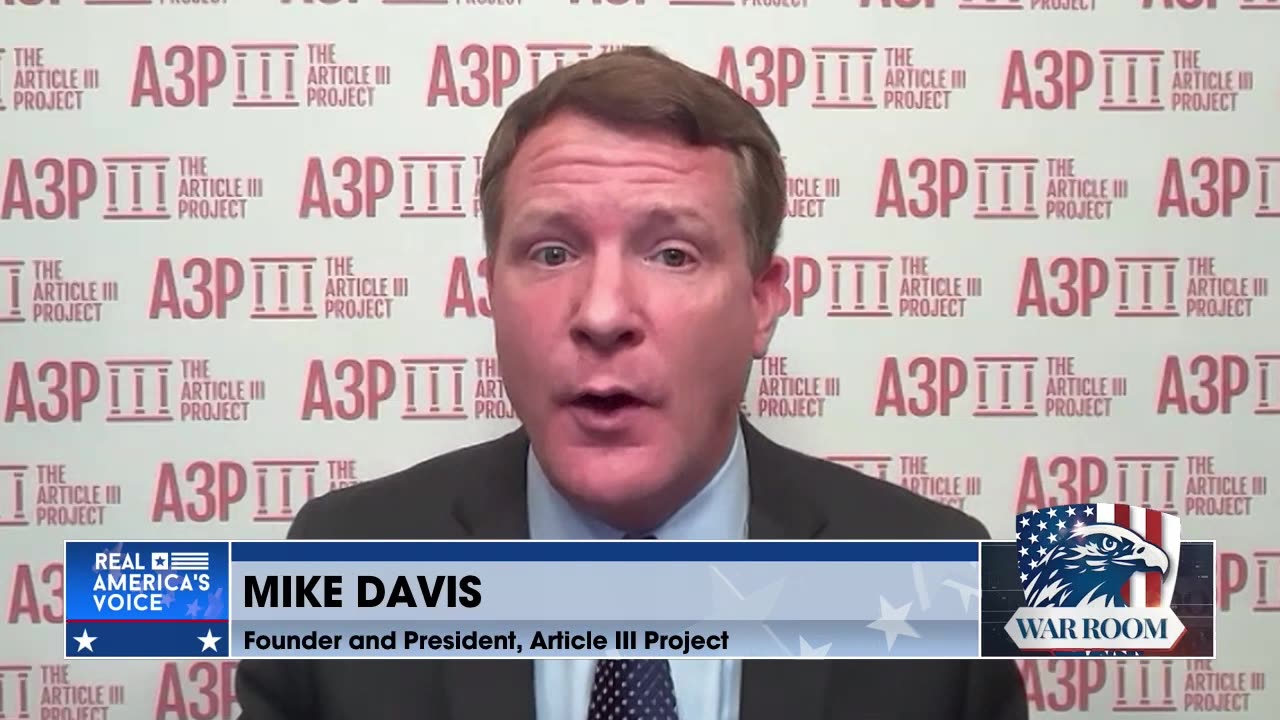Mike Davis: Hakeem Jeffries Your DEI Districts Are Going Away Buddy