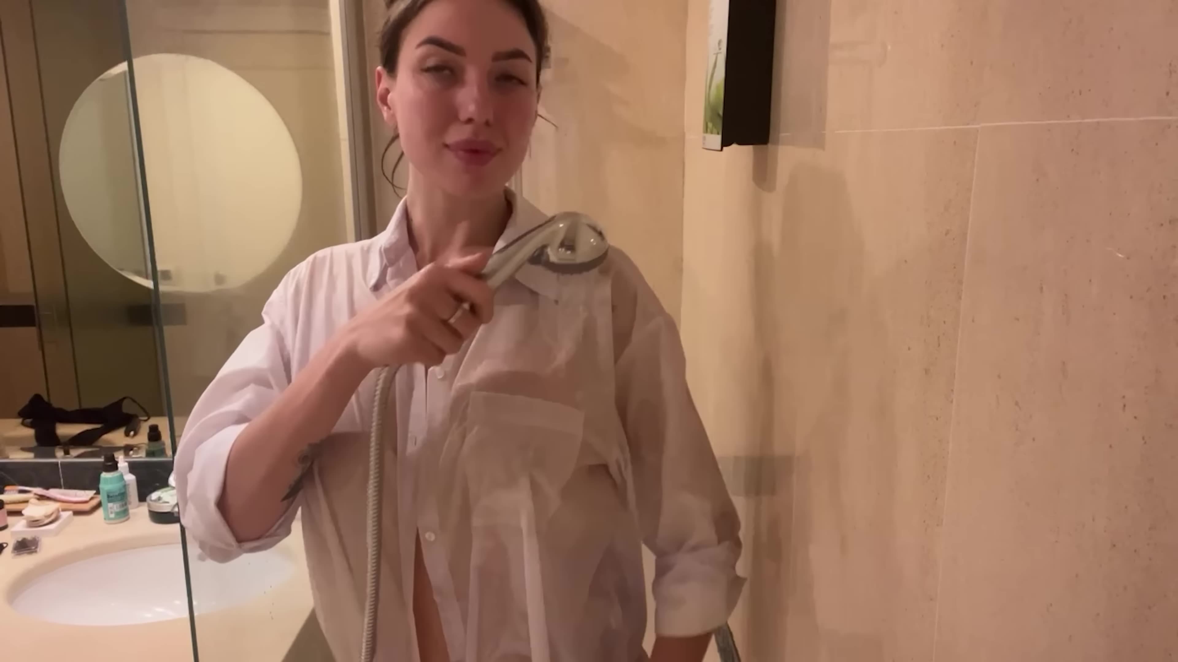 Dry vs Wet ｜ Transparent Blouse