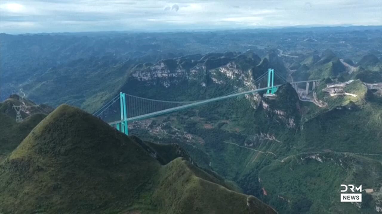 Huajiang Grand Canyon Bridge Opens in Guizhou, Worlds tallest bridge