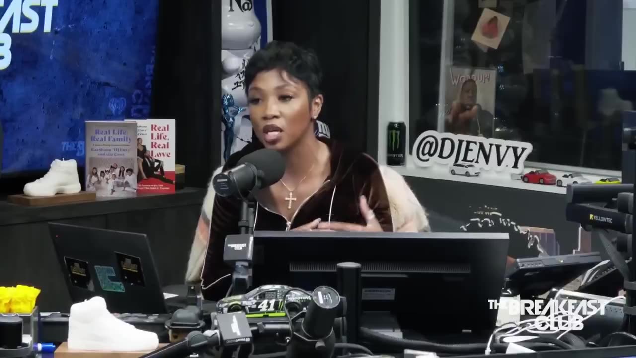 CNNs Abby Phillip *ADMITS* her network has left-leaning bias after Charlamagne calls it out