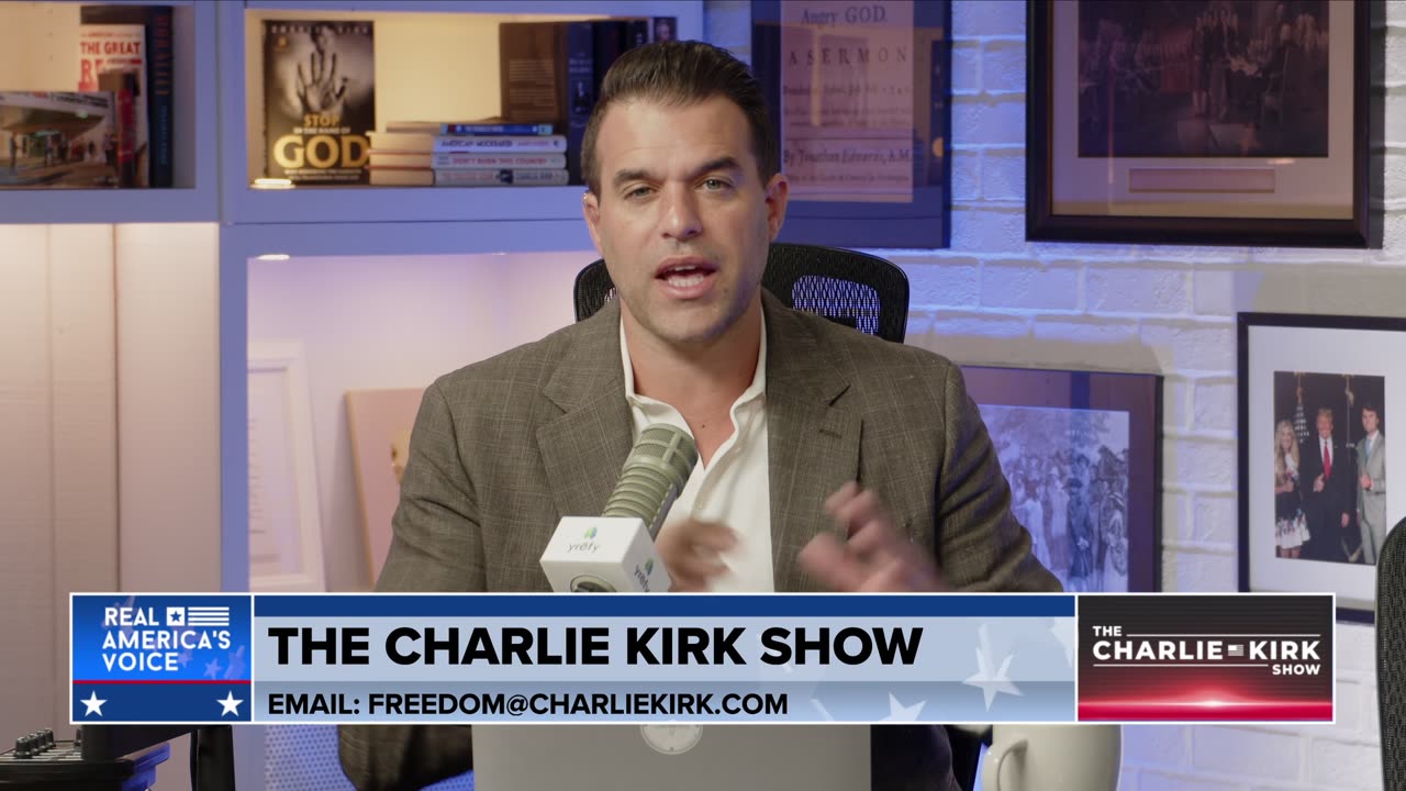 The Media’s Massive Double Standard About White House Access thumbnail
