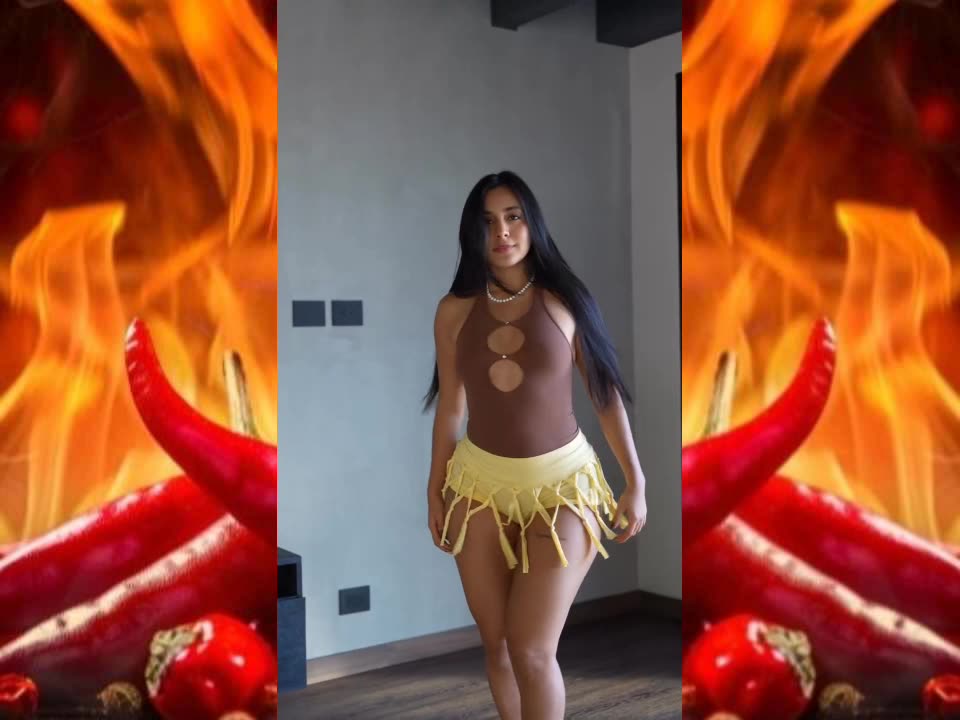 π€ Sexcee In Brown And Yellow π