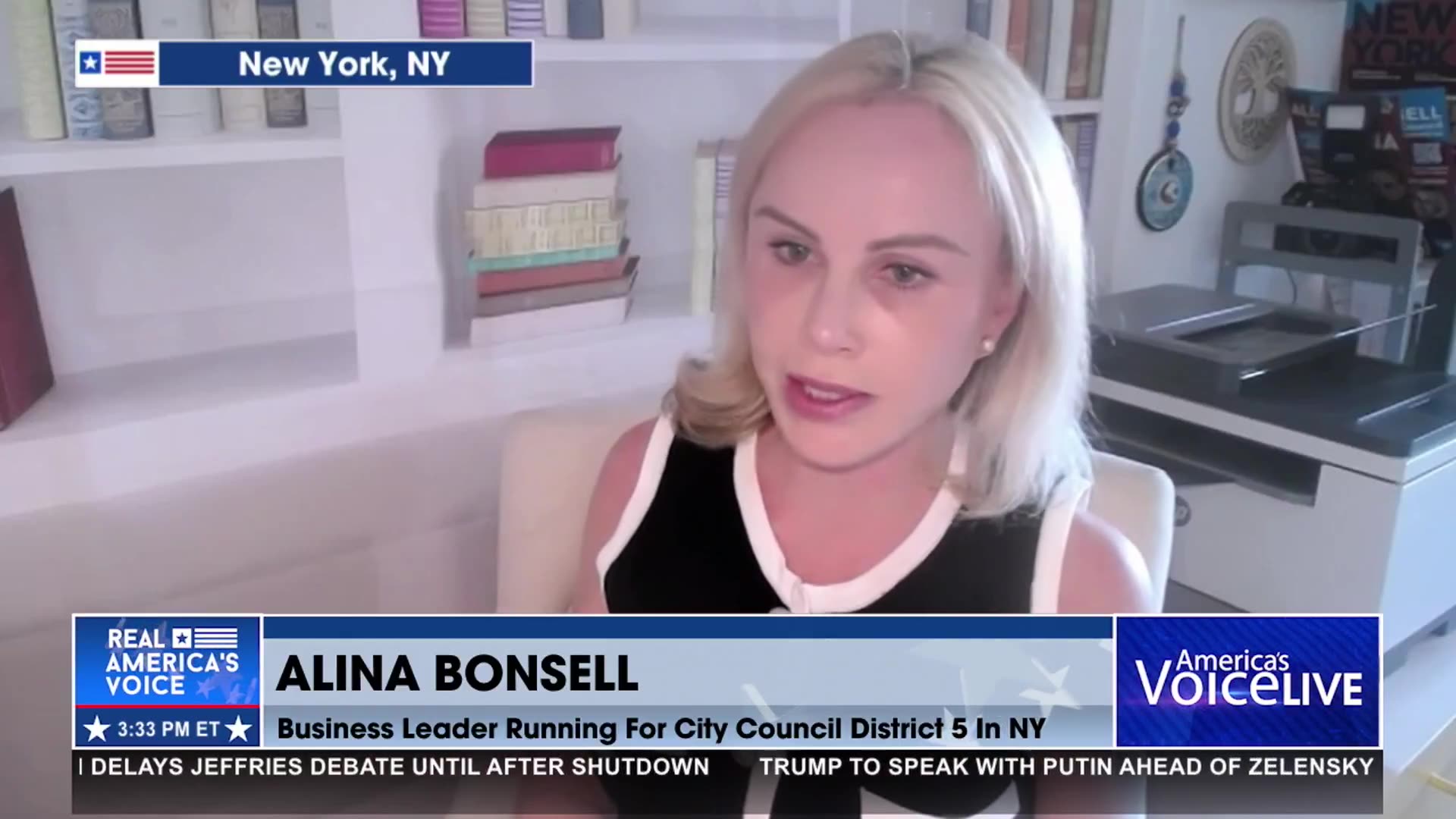 REPUBLICAN CHALLENGES MANHATTAN INCUMBENT