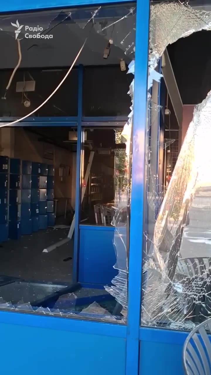 πΊπ¦ The aftermath of the night strike by Shahed UAVs in Zaporizhzhia.