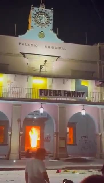 Town hall set on fire in Michoacan, Mexico as protests spread after killing of local mayor