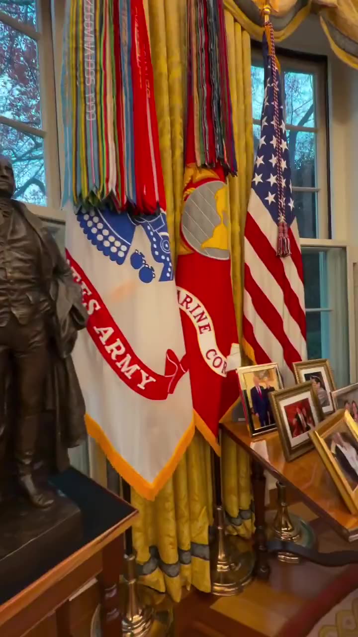 Oval Office GOLD