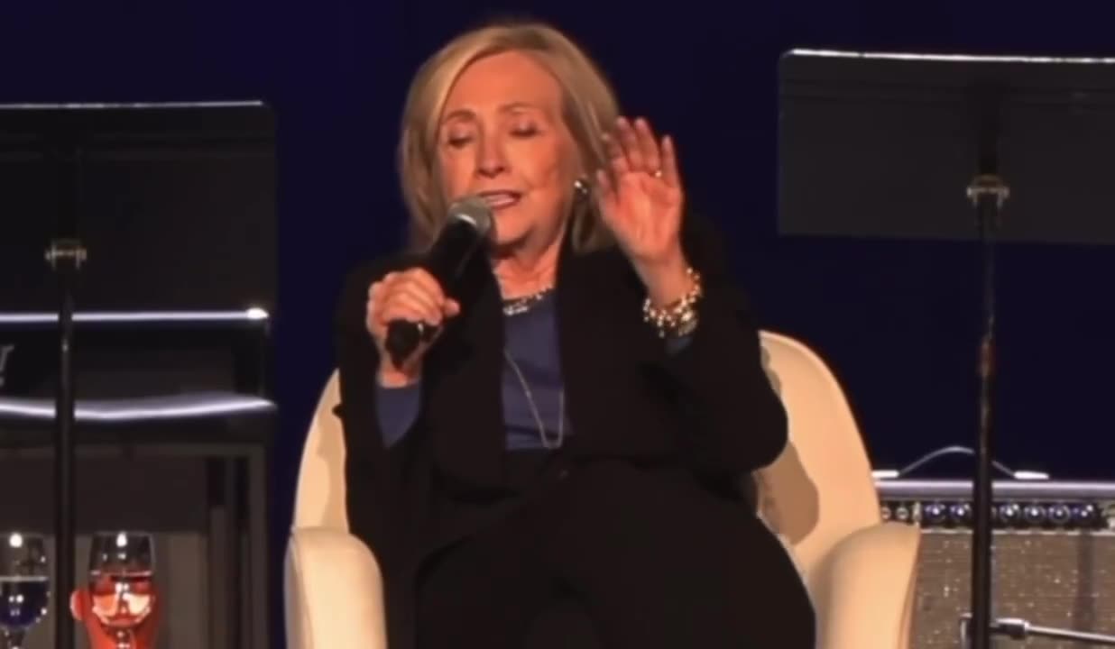 π’ Hillary Clinton Has Absolutely DELUSIONAL New Dream