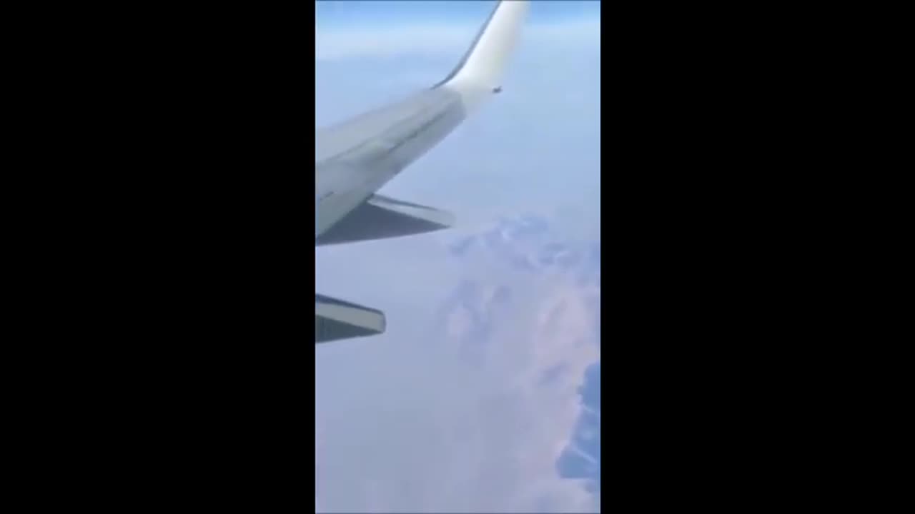 UAP cruising away from Buckley Space Force Base