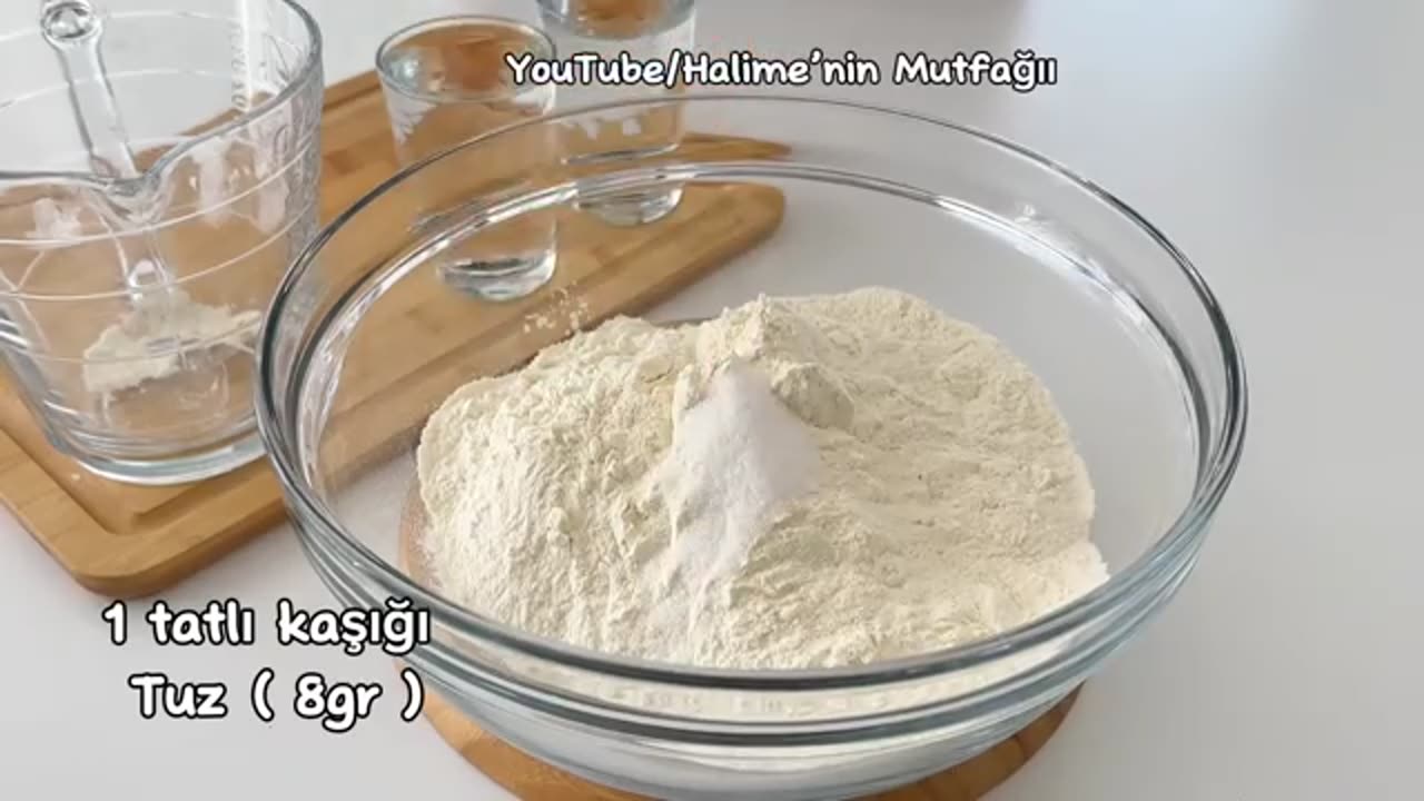 The most delicious breakfast bread Ive ever made! Incredibly simple and fast.
