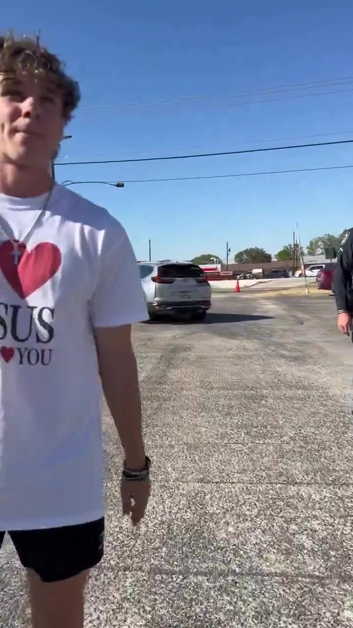 π’ What the Heck...Guy Kicked Out Of Church For Wearing I β€οΈ Jesus Shirt?
