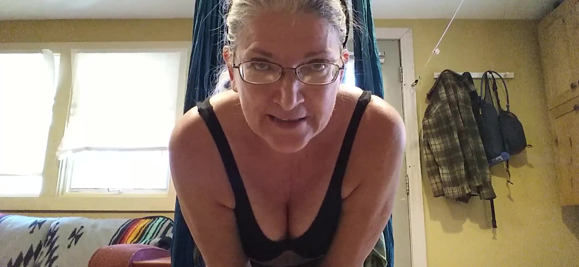 NAKED-YOGA