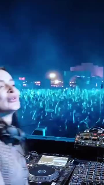 Elite Electronic Music Artist Viral Performance | KYZHUB Music Hub – DJ Korolova Mainstage DJ Sets & Electronic Production Trends