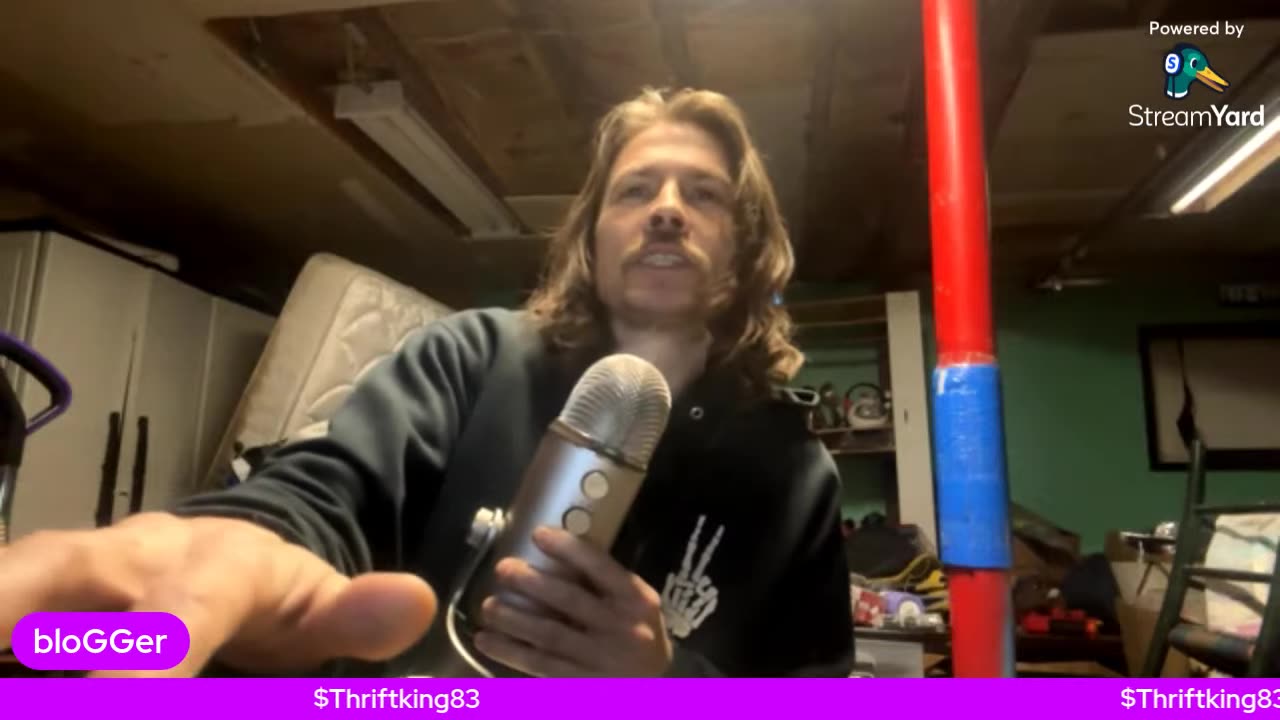 12/08/25 Blogger VOD: bliggy smallz sunday crunch