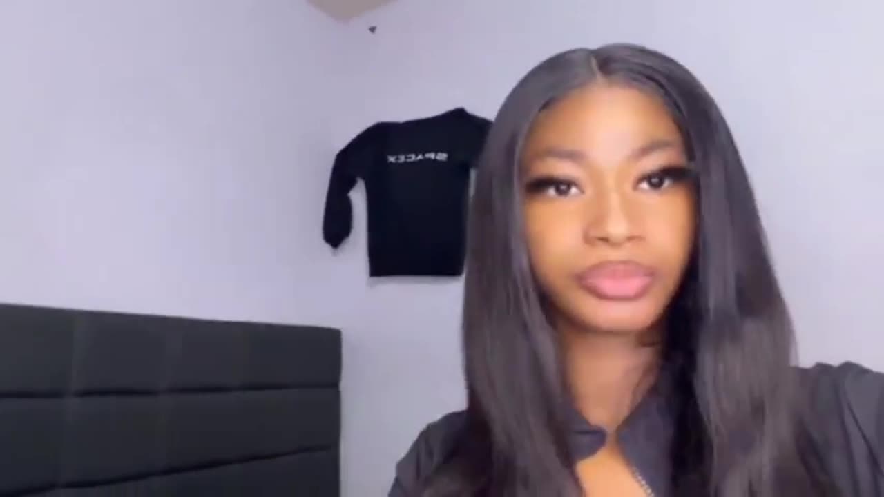 Woman talking about EBTs