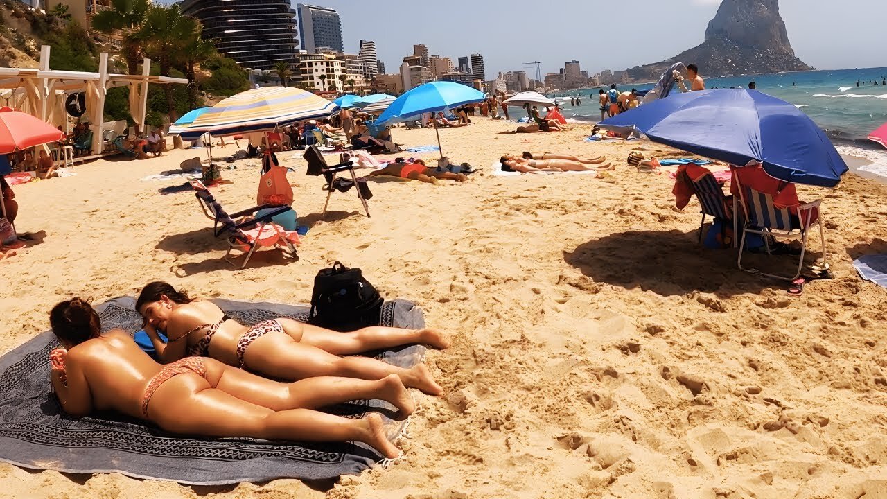 🌊☀️𝑳𝒂𝒔𝒕 𝑩𝒆𝒂𝒄𝒉 𝑾𝒂𝒍𝒌 𝒐𝒇 | 𝑪𝒂𝒍𝒑𝒆 𝑨𝒓𝒆𝒏𝒂𝒍 4𝑲 𝑺𝒑𝒂𝒊𝒏 | 𝑺𝒄𝒆𝒏𝒊𝒄 𝑪𝒐𝒂𝒔𝒕𝒍𝒊𝒏𝒆 & 𝑹𝒆𝒍𝒂𝒙𝒂𝒕𝒊𝒐