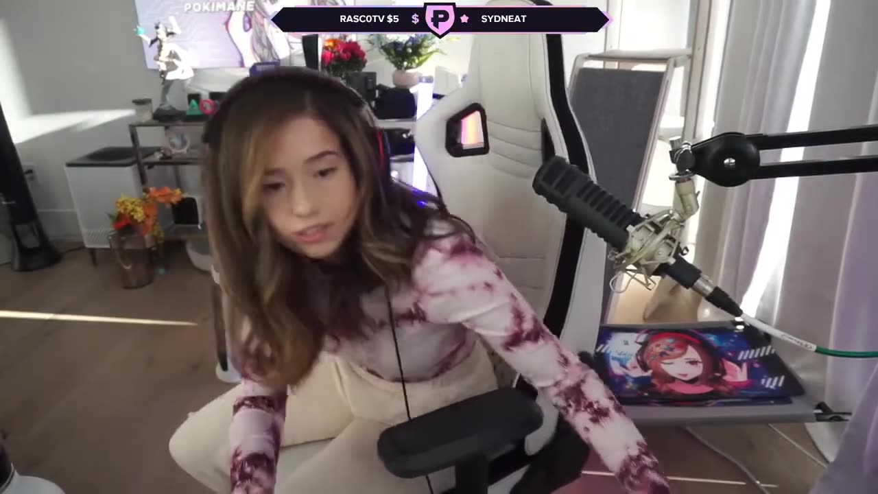 Hot Pokimane Bends Over