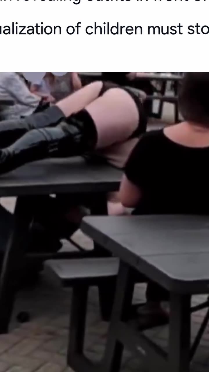 DRAG QUEEN dances in front of CHILDREN... thumbnail