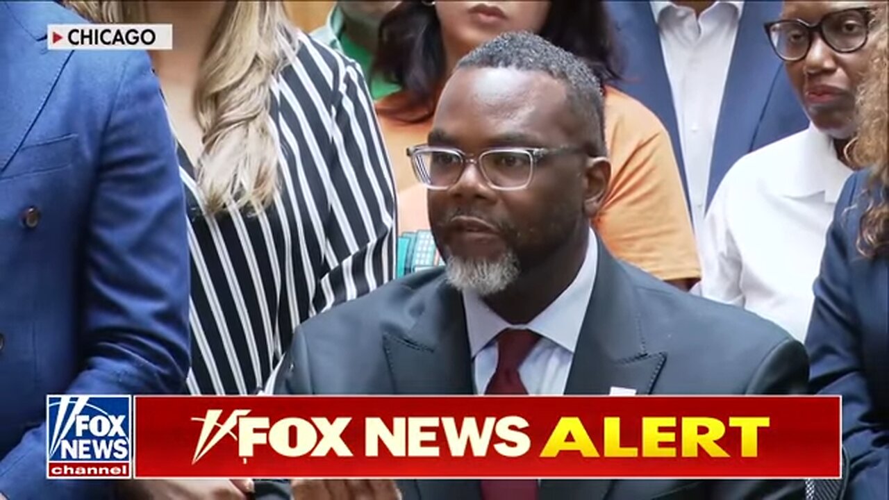This is OBSCENE!: McEnany says Dem lawmakers are creating DANGEROUS situation