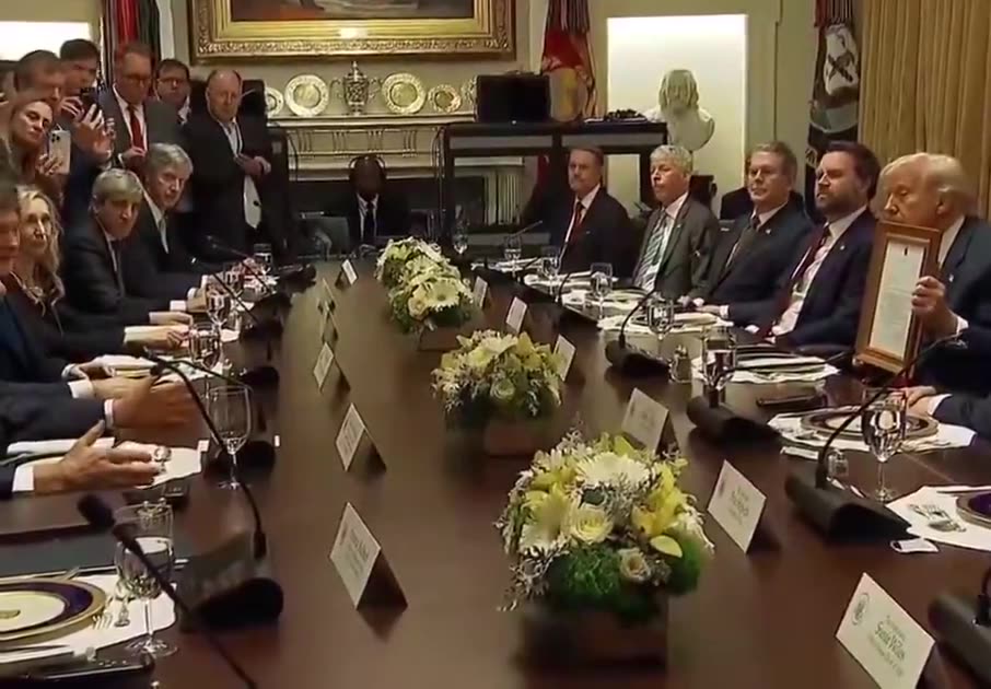 Milei gifts Trump a framed letter of him nominating Trump for the Nobel Peace Prize