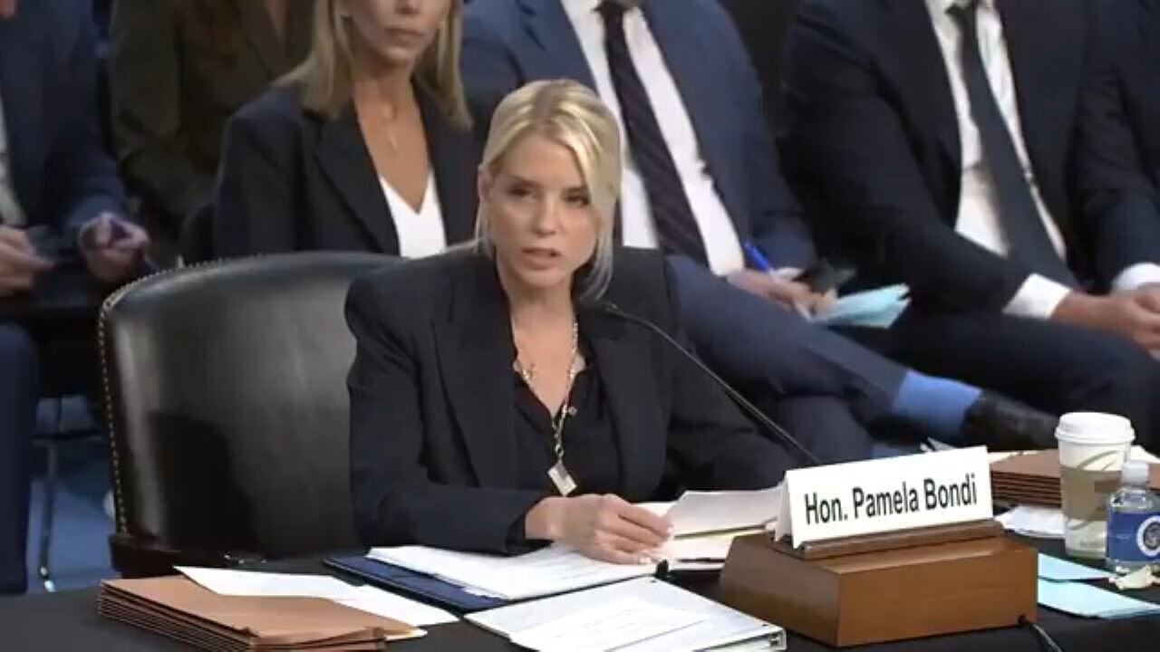 AG Pam Bondi Absolutely Cooked Senate Dems… Roasting Sen. Alex Jose Padilla Edition