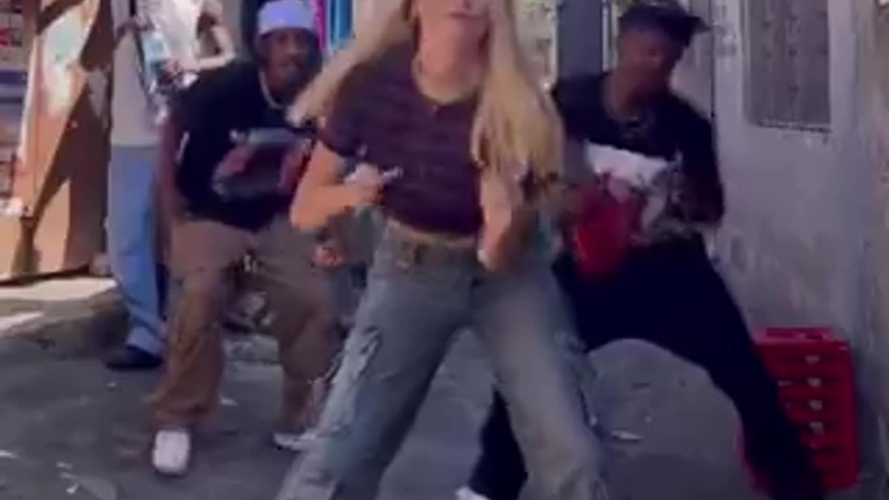 when she said she’s helping kids in Africa… 😳 | funny video | crazy clips