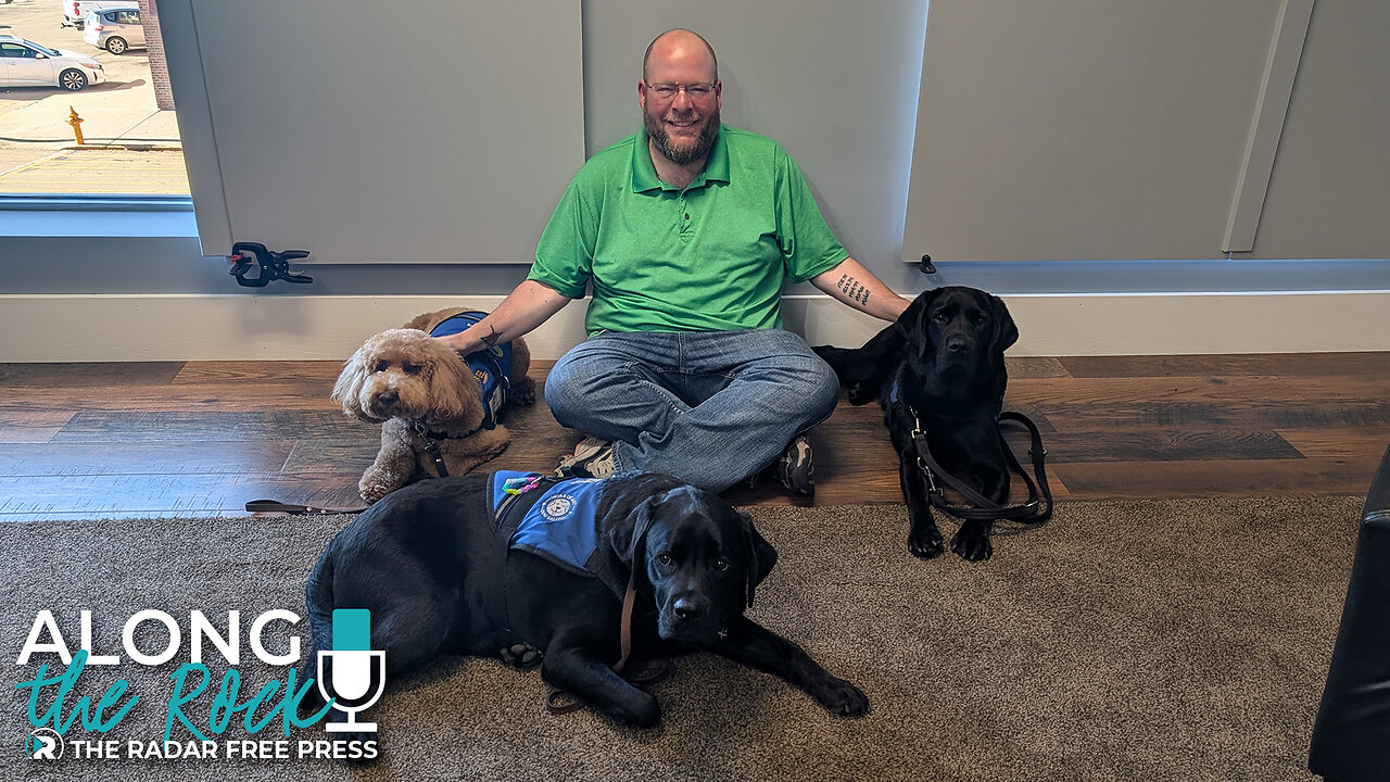 A New Fur-end in Class | Sterling Public Schools Therapy Dog Program!