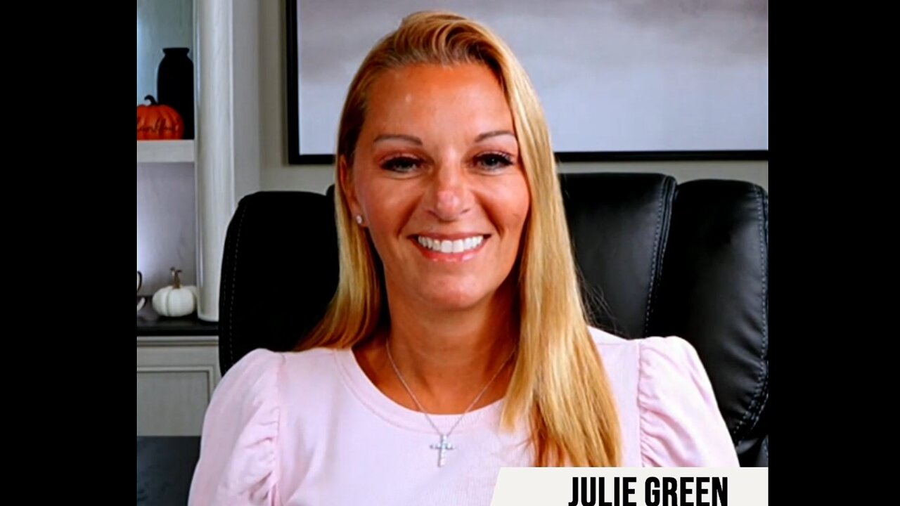 JULIE GREEN OCT 8 PM
