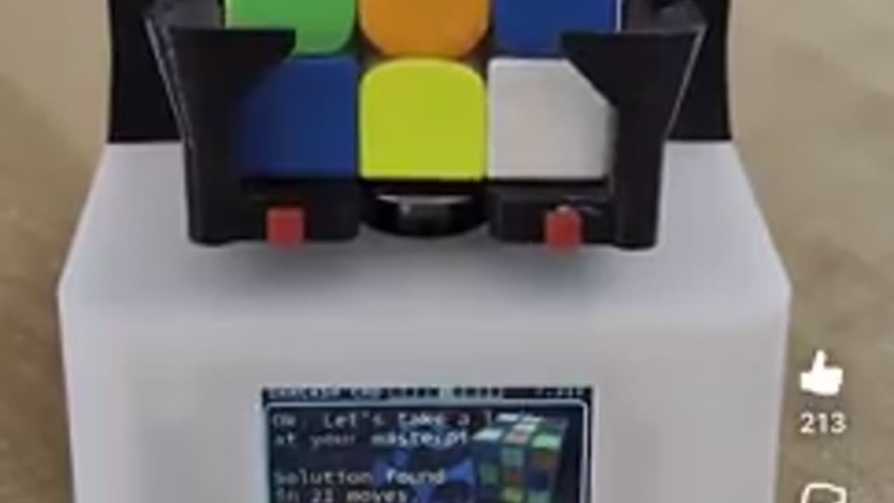 Meet SARCASM - Slightly Annoying Rubiks Cube Automatic Solving Machine!