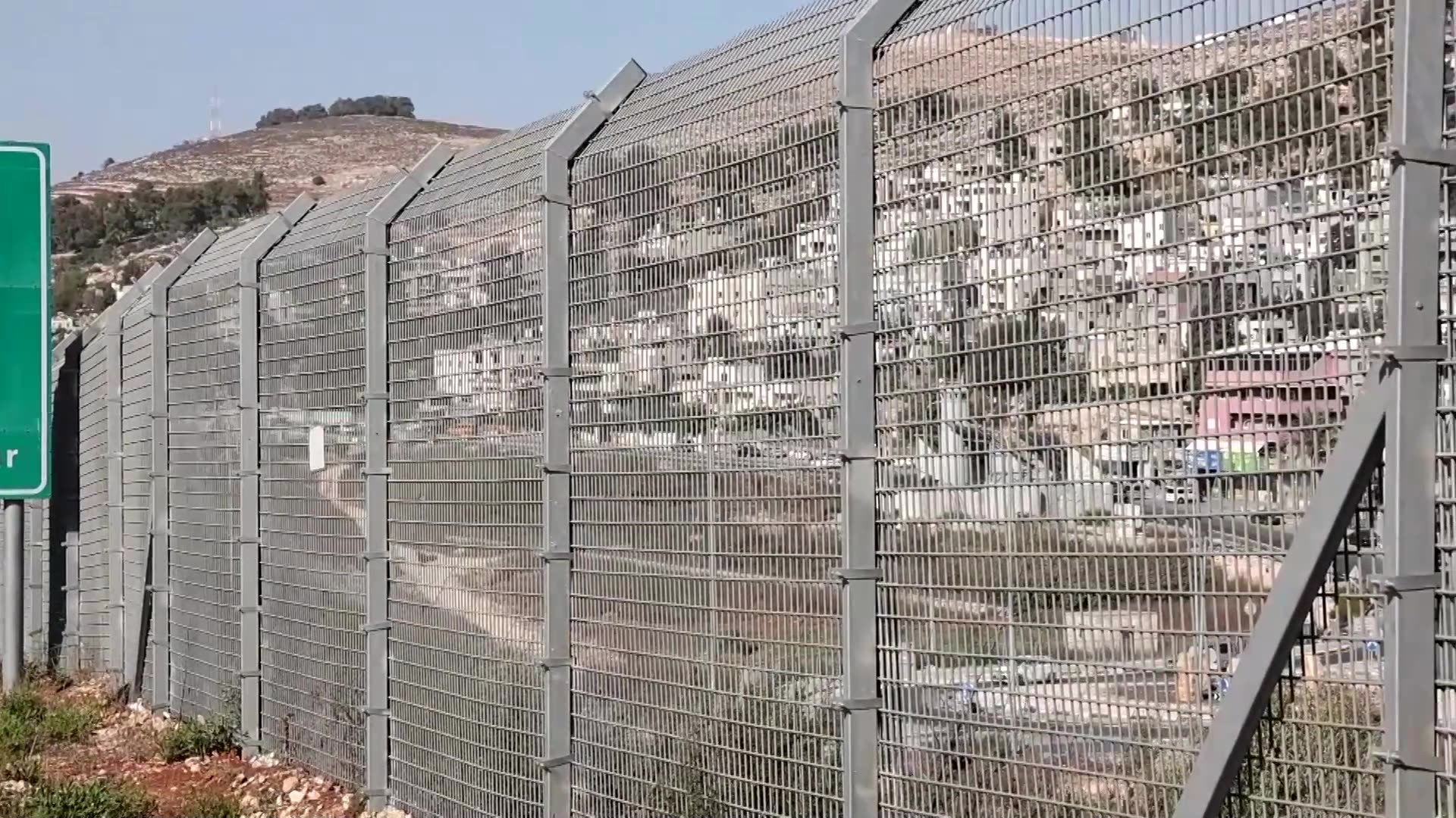 Israels new roads are isolating Palestinian villages in the West Bank
