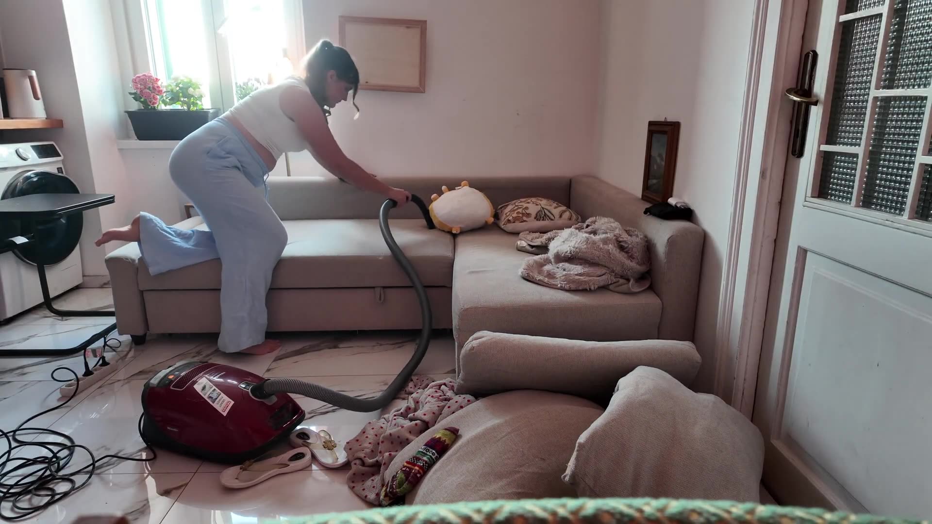 Vacuum With Me ASMR Sofa Cleaning No Talking With Strong Suction