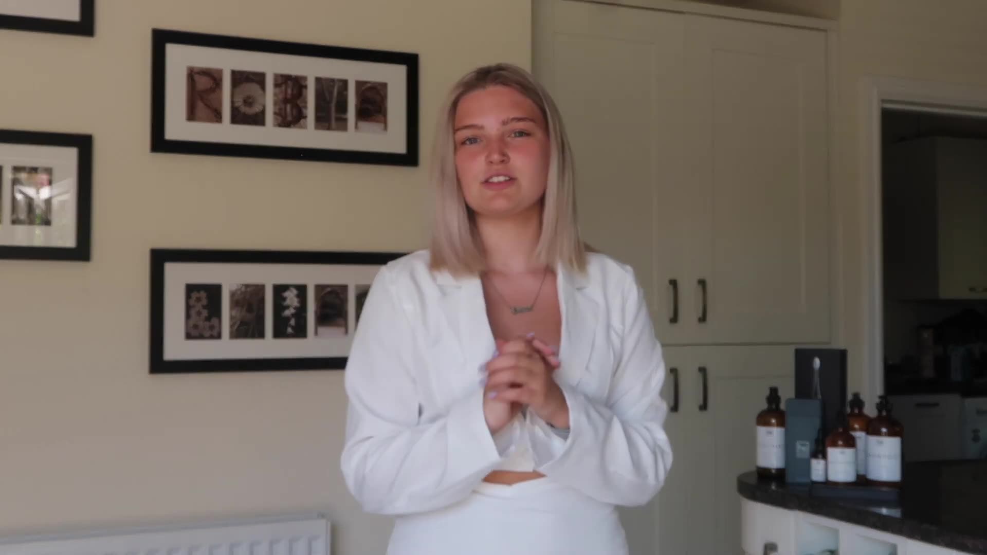 Robyn Emily Haul