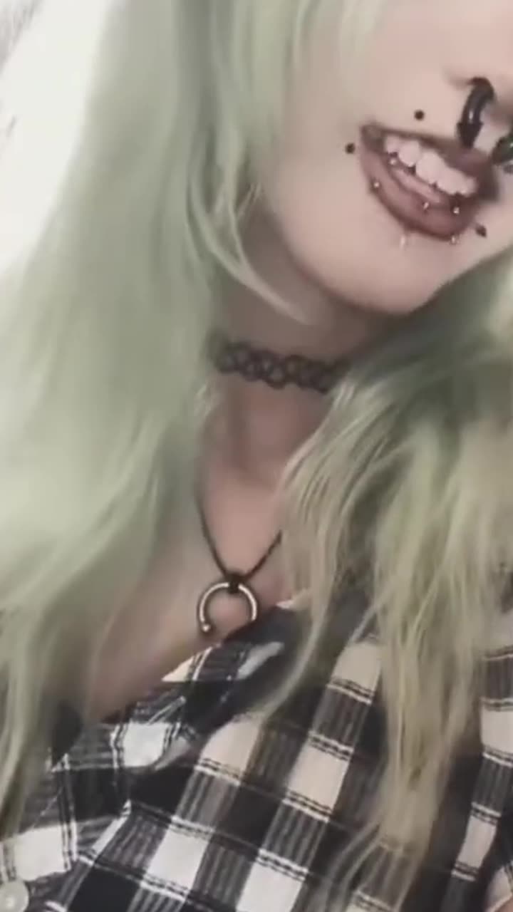 Freaky Emo Girls Beautiful Showing Off