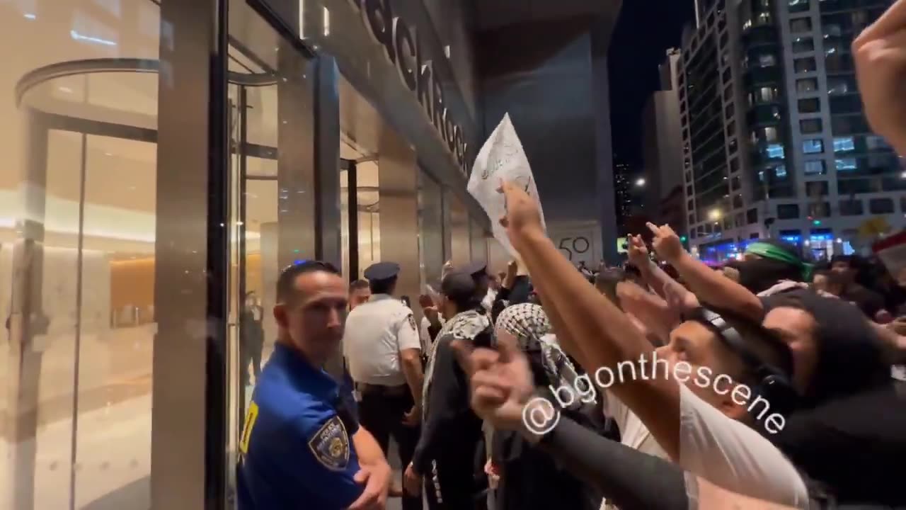 Pro-Palestinian protesters are attempting to storm BlackRock headquarters in New York City