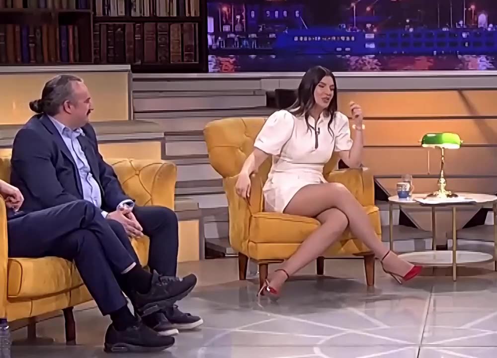 Ana Stojadinovic nesto se vidi 🔥👌⚡🔥
