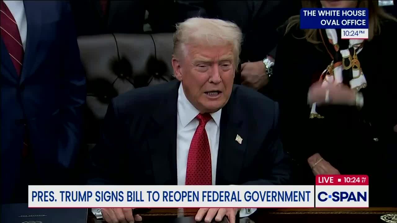 Pres. Trump Signs Bill to Reopen Federal Government