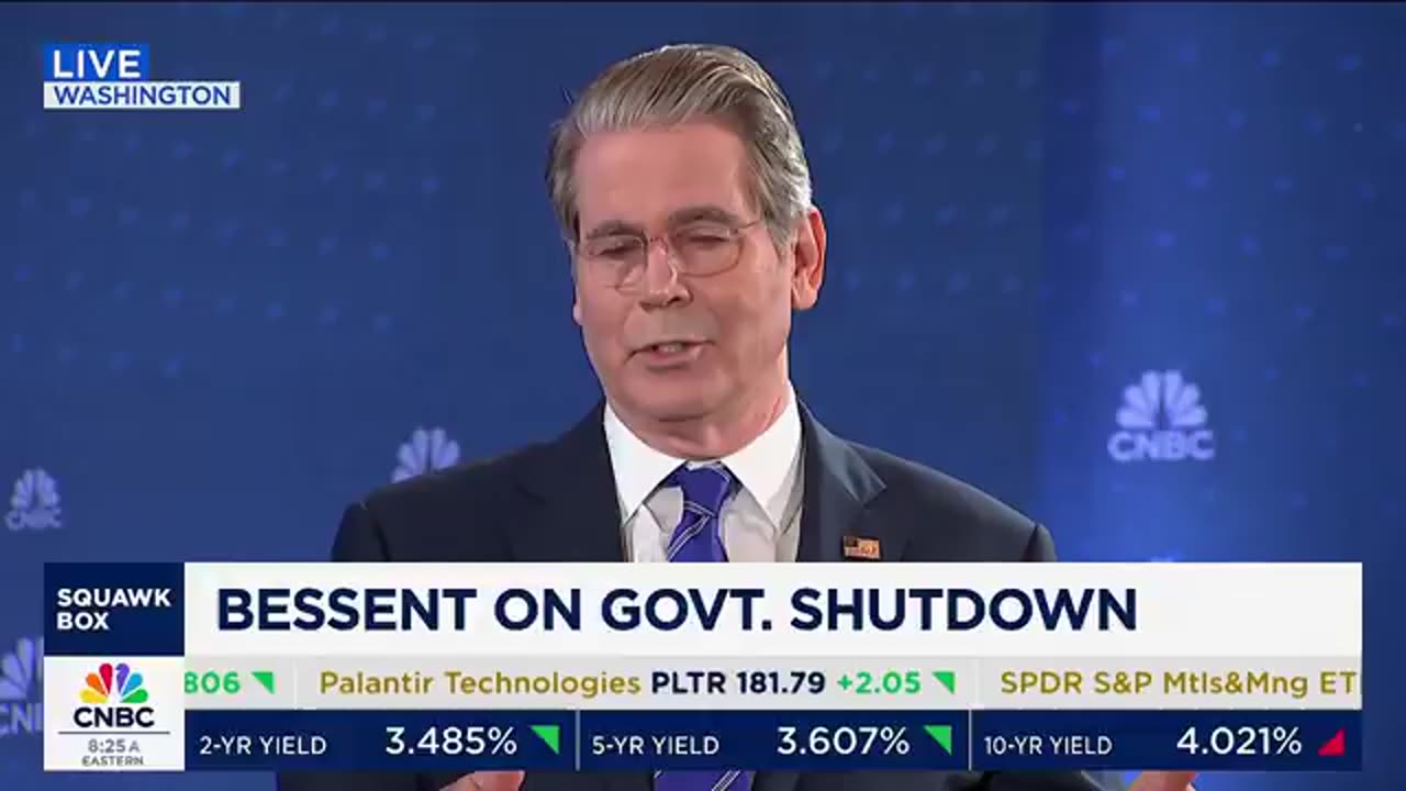 Reporter tries gotcha question on Sec. Bessent about shutdown — HUGE mistake