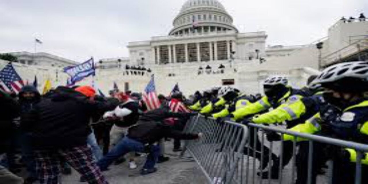 Trump Pardons Jan 6 Defendant Who Threatened FBI Agents on Social Media