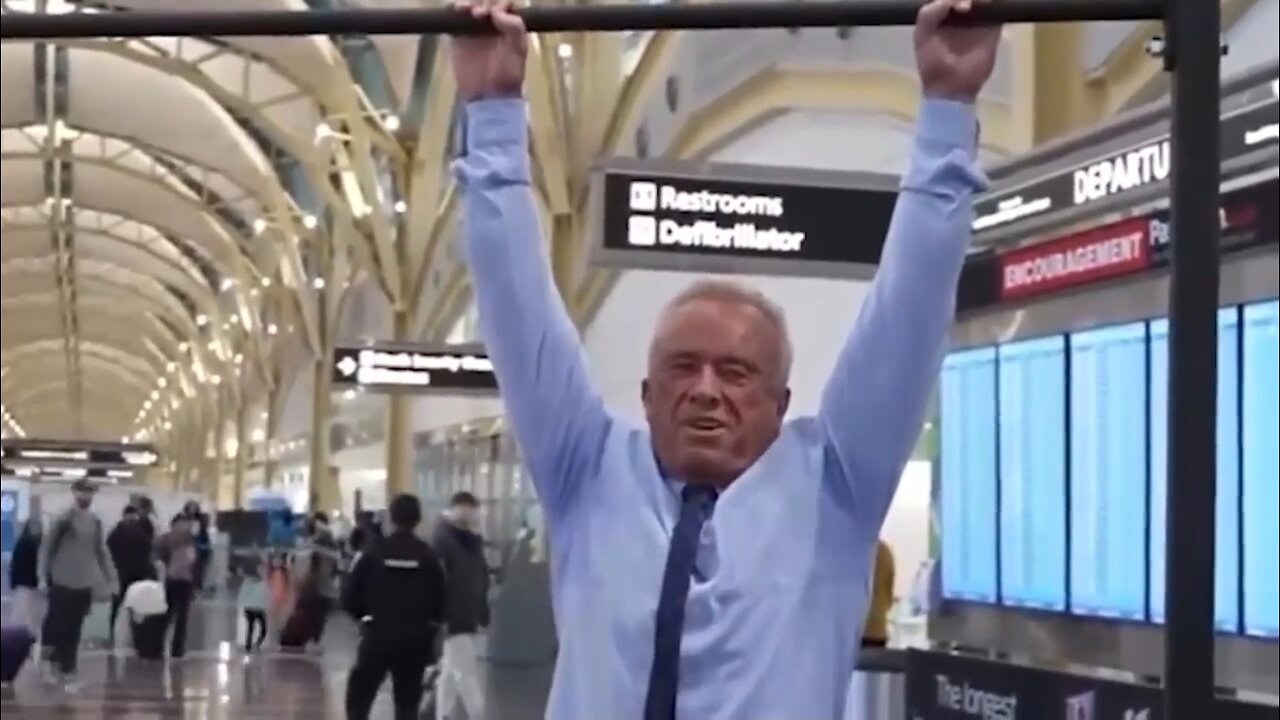 RFK Jr and Transportation Secretarys Pull Up Contest At Airport