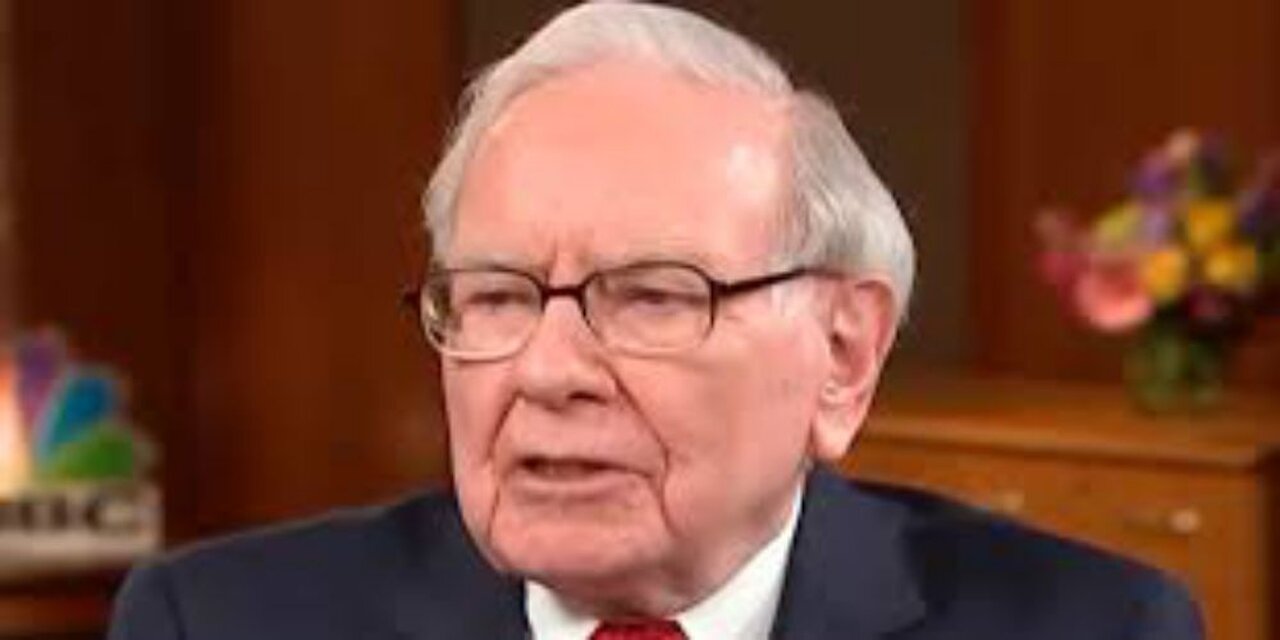 Warren Buffett’s Sudden $184B Stock Selloff Sparks Alarm Among Investors,