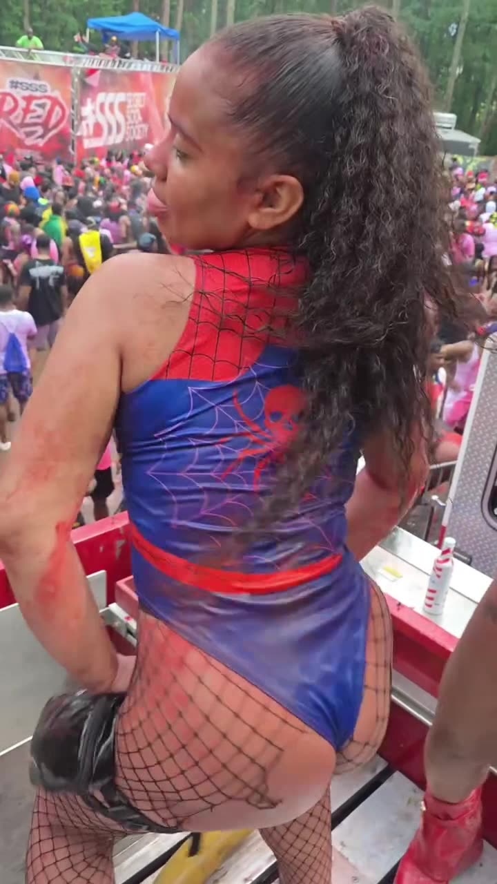 Carnival Story Highlights