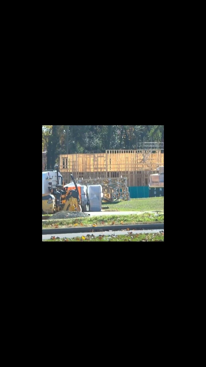 Hundreds Of Construction Sites Are Sitting Completely Empty In Charlotte, NC - HUNDREDS Of Them