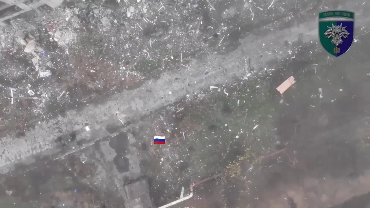 π₯ Several Russian armored vehicles with landing forces broke into residential buildings