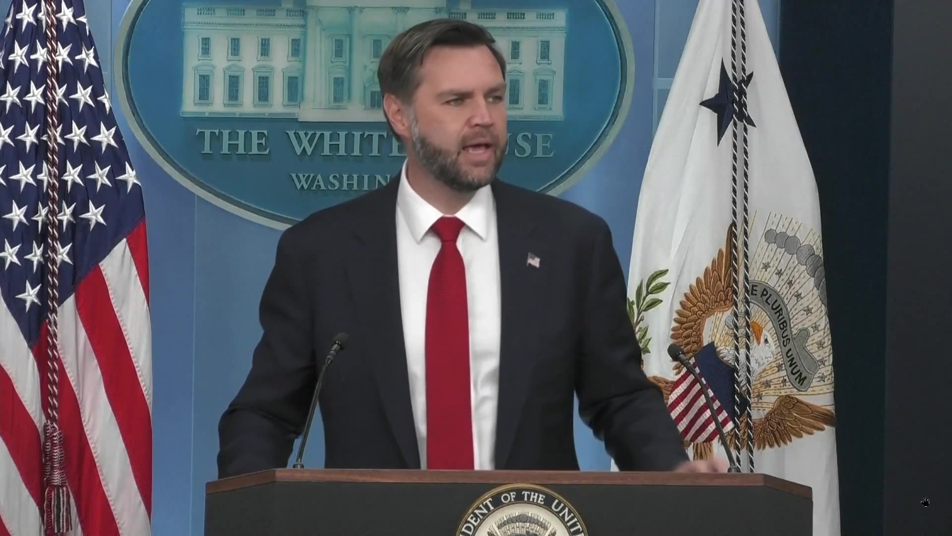 JD Vance Is Calling Out Israeli Cabinet Members for Personal Attacks on Trump (VIDEO)
