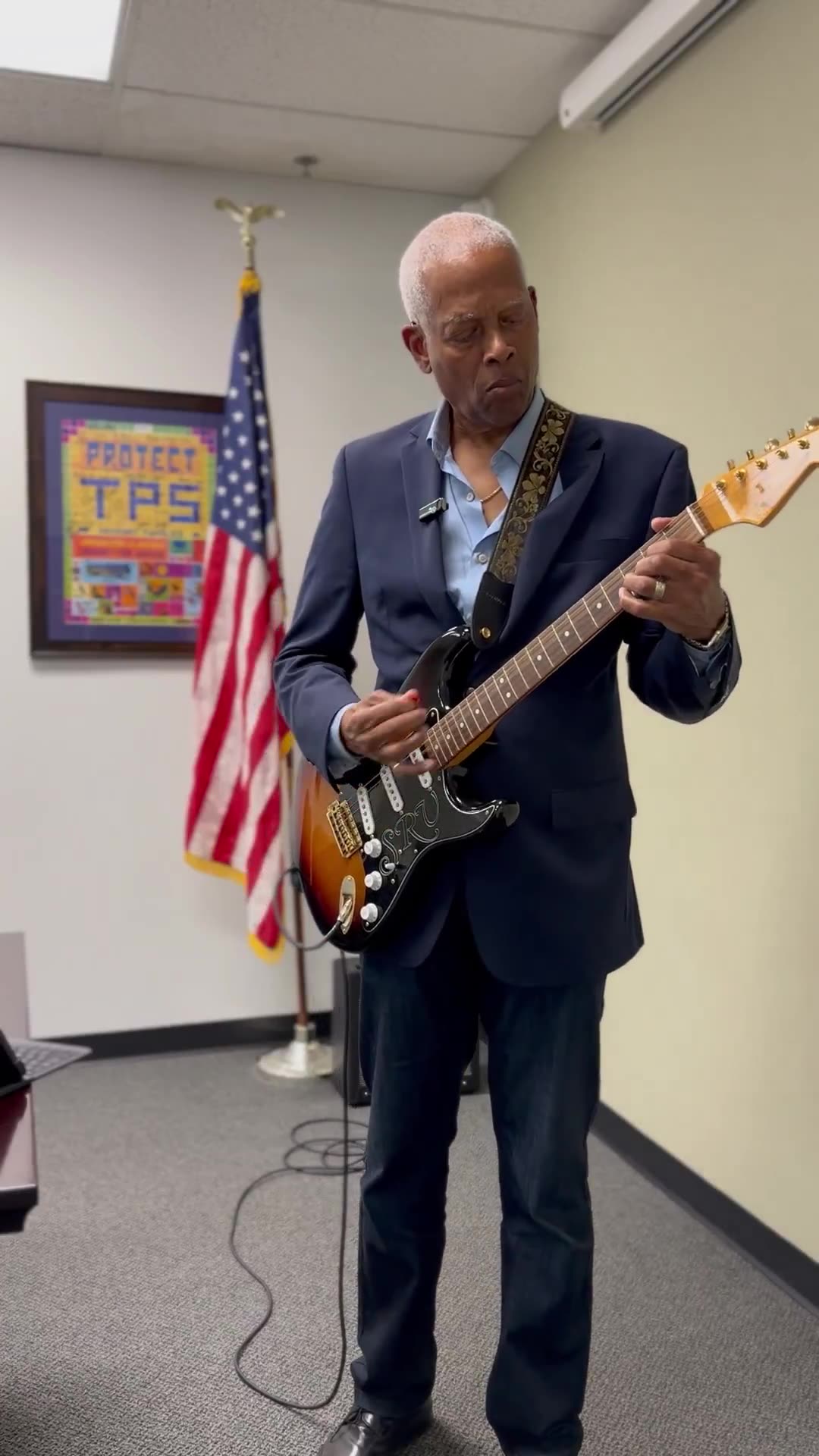 Infamous Democrat Rep. Widely Mocked For Cringe Anti-Trump Stunt
