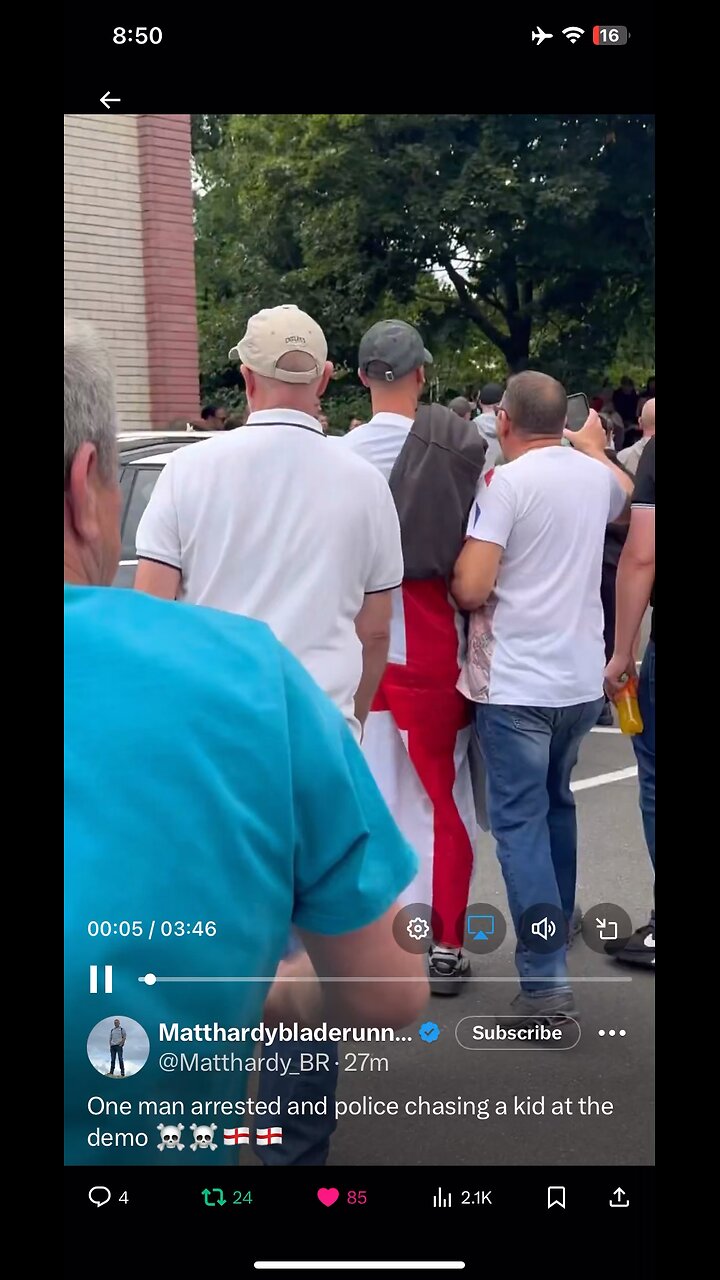 Police chasing kid at the demonstration: Matt Hardy Bladerunners video