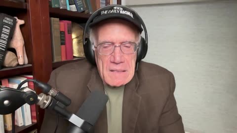 Victor Davis Hanson: The Danger of Dumbing Down American Students