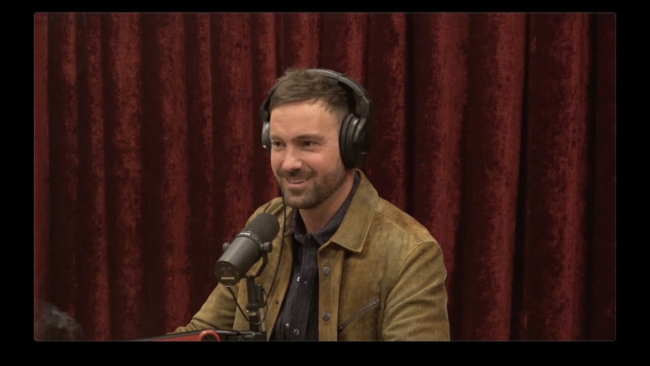 Joe Rogan Experience #2410 - Jeff Dye